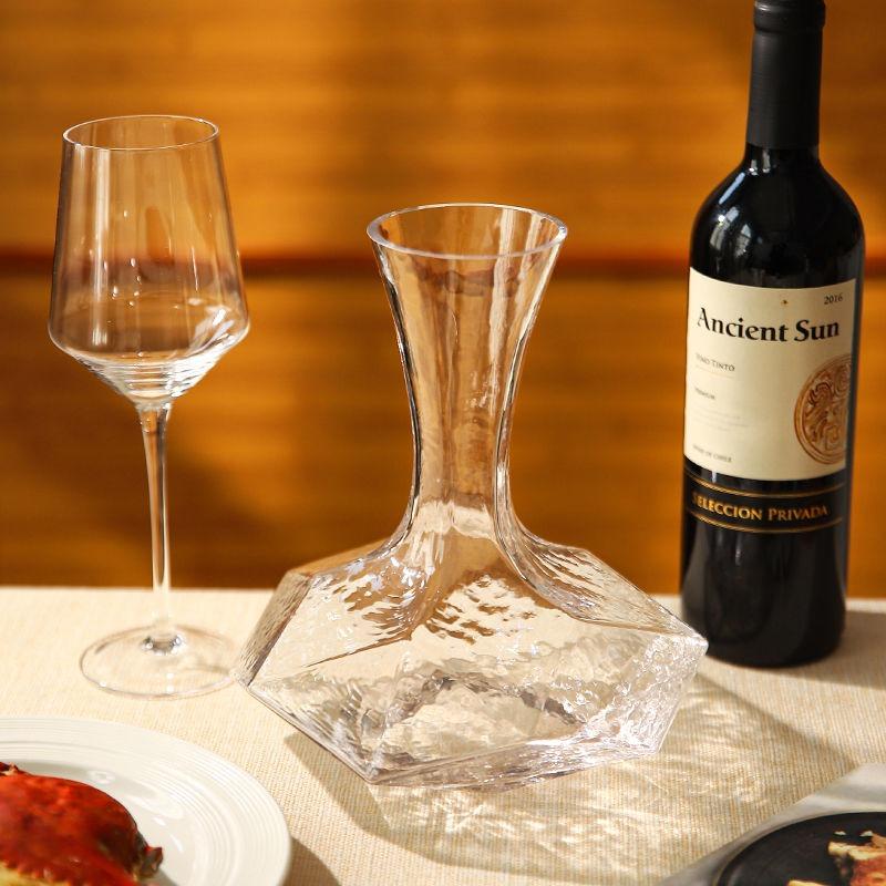 Household Geometric Shaped Sobering Device Luxury European Style Red Wine Pot Lead Free Glass Decanter