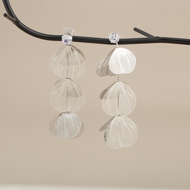 

Лепесток Длинная модная противомоскитная катушка без пирсинга ушей для женщин