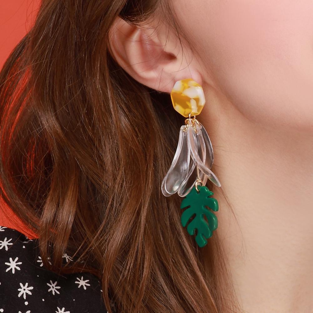 My Omelet Glass Monstera Earrings