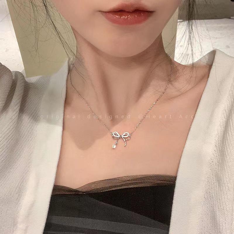 2022 Spicy Girl Pendant: Bow Flower & Heart Clavicle Chain Necklace – Japan & South Korea Niche Style