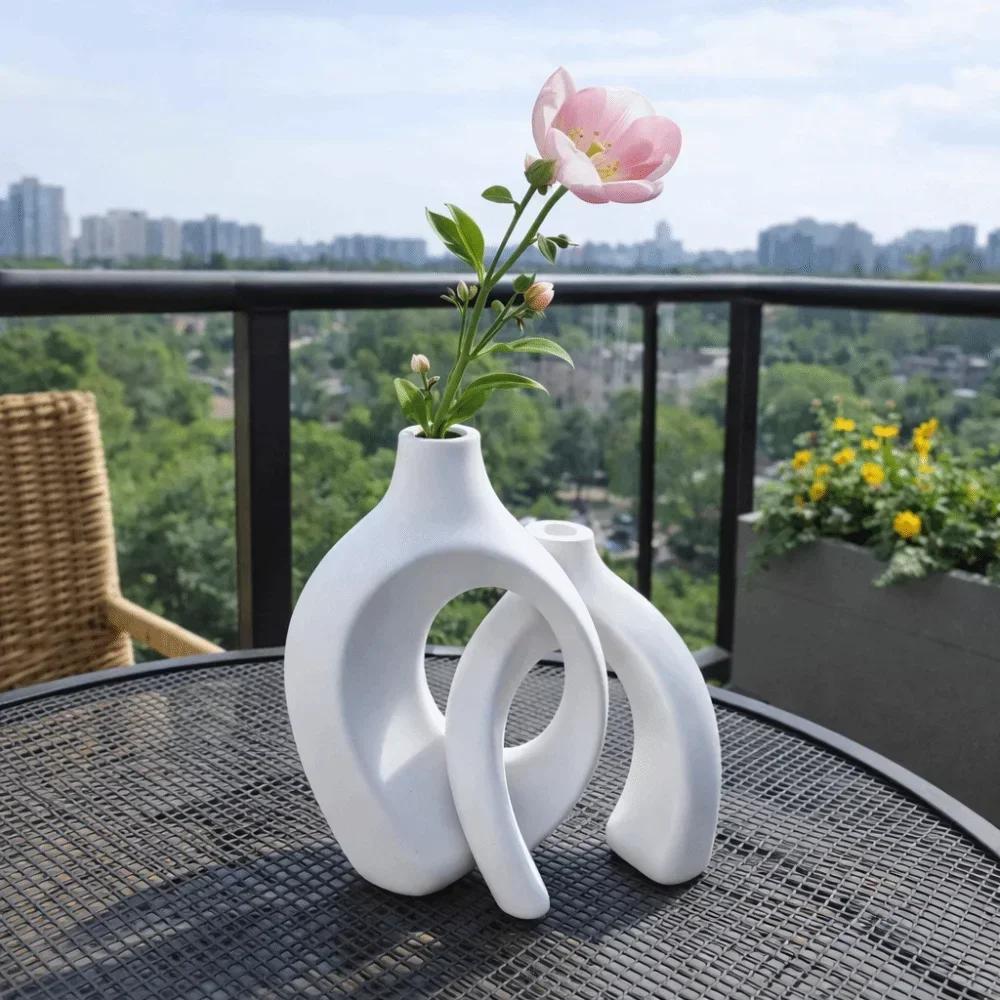 2026 Latest Models Home Decor Minimalist Imitation Ceramic Vase Modern Removable Hollow Nordic Vase Plastic Vase Set Bedhead
