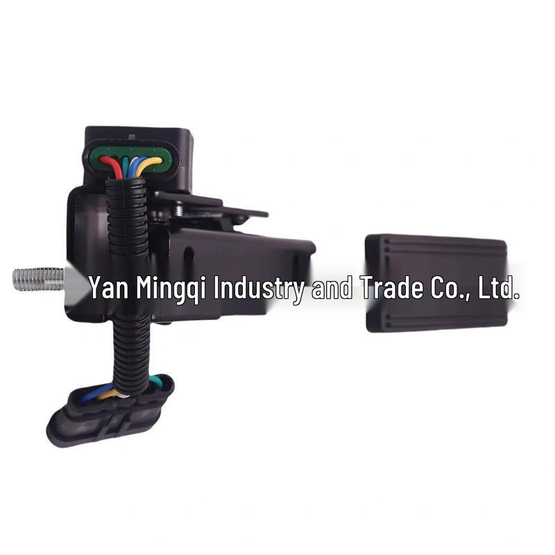 Electronic Throttle Pedals for Dongfeng Tianlong 1108010-T0101 Neutral