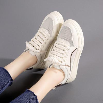 Große Größe 2025 neue Sommer kleine weiße Schuhe Damenmode Plateau lässige Board-Schuhe Damen rutschfest und atmungsaktiv Damenschuhe