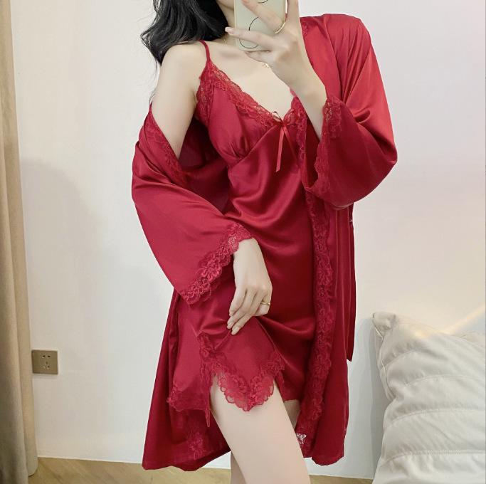 

Весенне-летняя атласная ночная сорочка «Чистое желание»: V-образный вырез, Искусственный шелк, Бретели-спагетти, Нагрудные вкладыши, Сексуальный халат для сна L вино красного