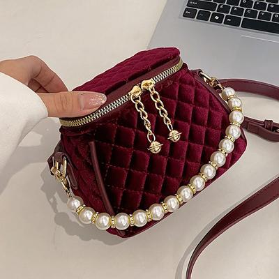 Delicate Velvet High-Grade Red Pearl Handbag Fashion Design Sense Light Luxury Mini Bucket Bag Women's  New Crossbody Bag