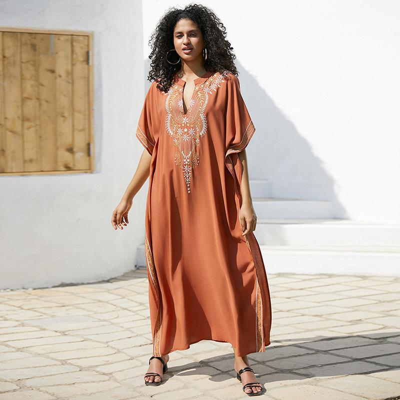 EDOLYNSA Vestido playero bohemio blanco con cuello de pico para mujer, Túnica larga, caftán Sexy, ropa de playa de talla grande, traje de baño Q1545 2024