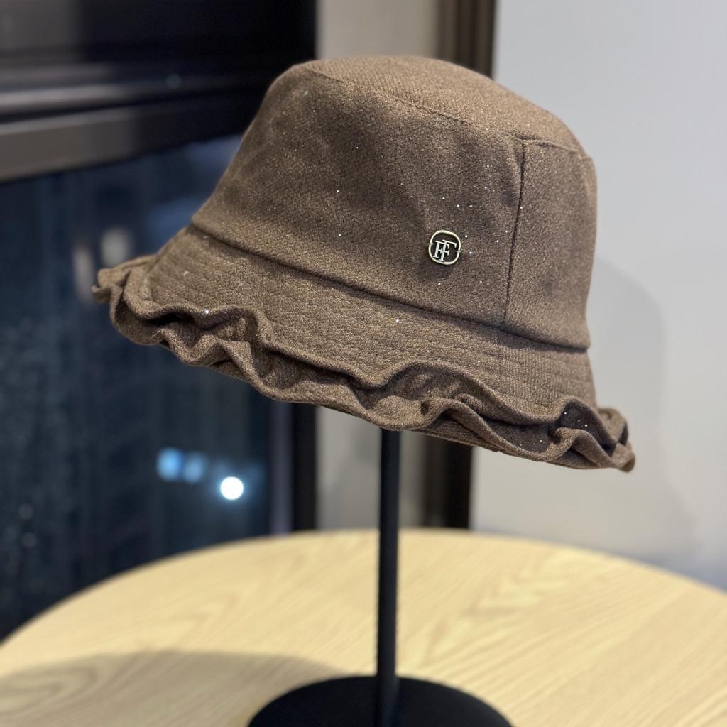 French Style Small Fragrant Fisherman Hat for Women Autumn and Winter Face showing Small Outdoor Casual Hat Versatile and Fashionable Basin Hat Trend