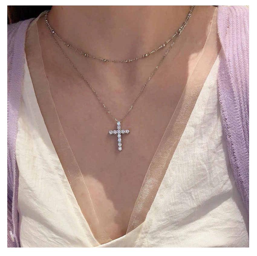 S925 Sterling Silver Cross Necklace with Full Diamond Pendant, Classic Pave Style, Versatile Fashion Clavicle Chain for Women.