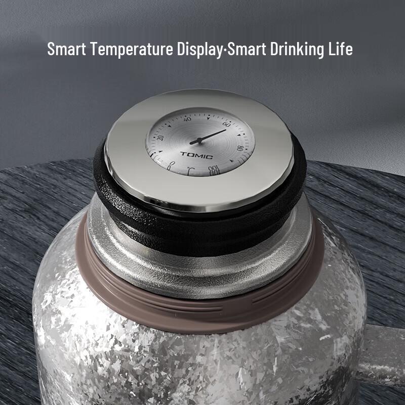 TOMIC Czajnik izolowany z czystego tytanu