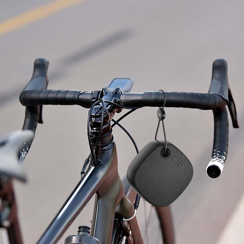 XO F56 Portable Outdoor Bluetooth Speaker