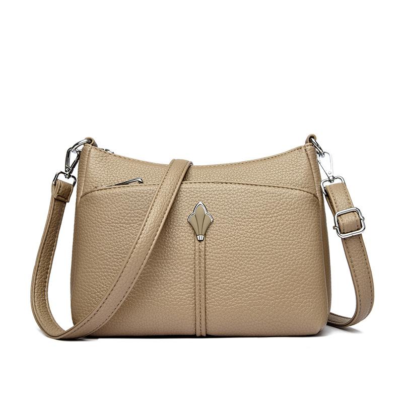 

Niche Texture Crossbody Armpit Bag, Simple and Versatile, Multi Compartment Mom Bag, Commuting Single Shoulder Small Square Bag хаки