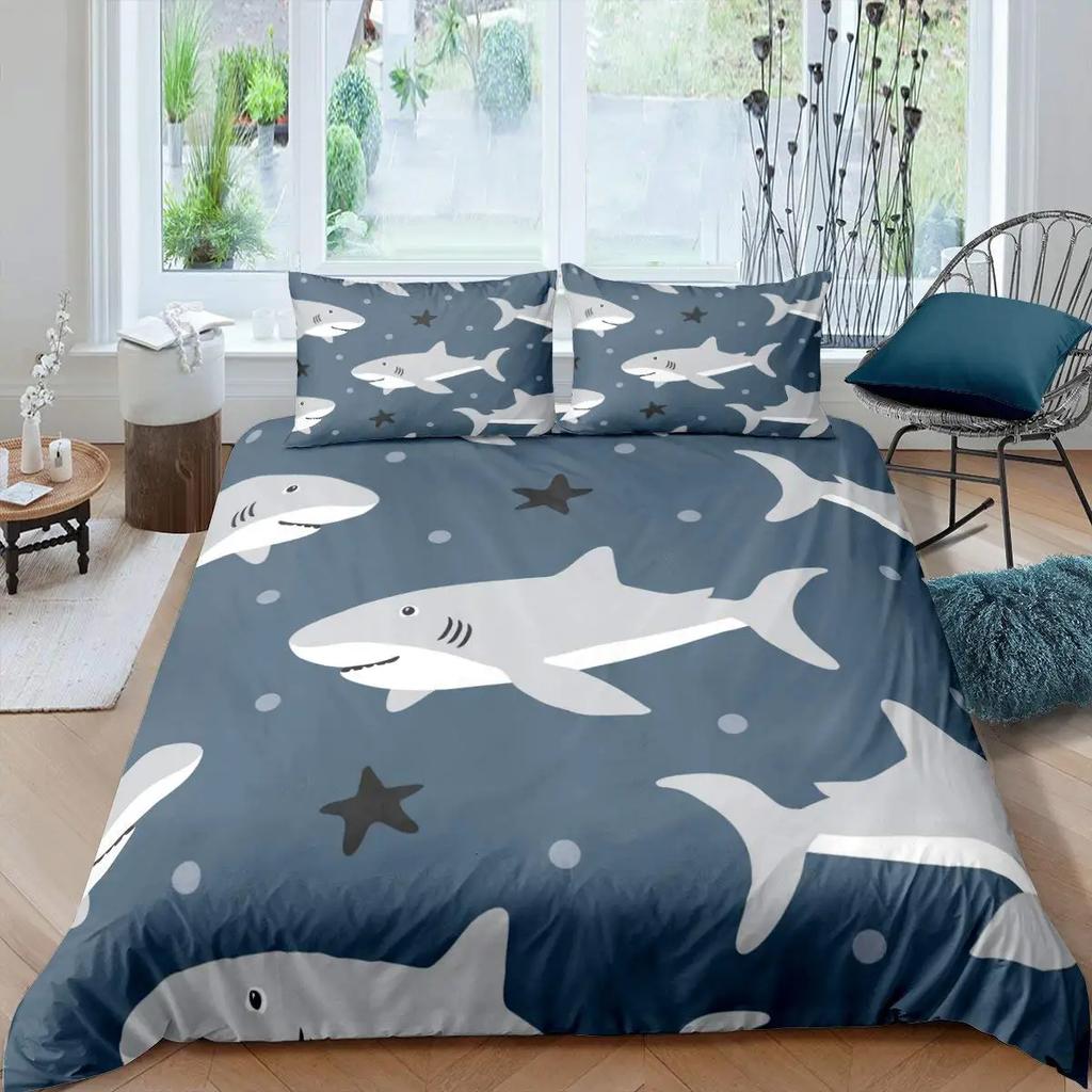 Copripiumino per Bambini con Stampa di Pesce Squalo Cartone Animato Blu e Bianco Decorazione di Lusso per la Camera da Letto di Bambini e Adolescenti Regalo Misura Queen