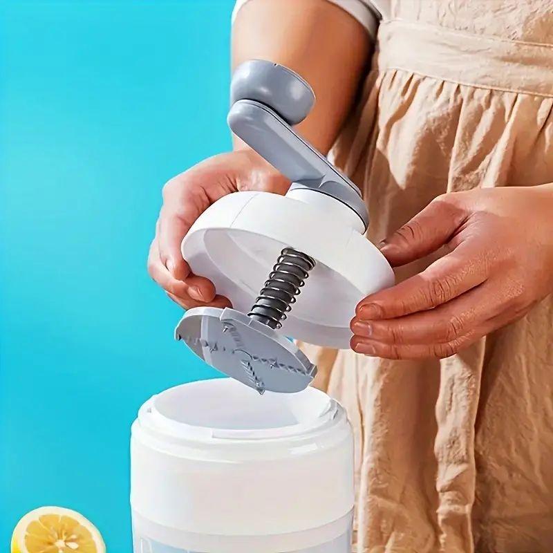 Manual Home Small Shaved Ice Machine Fruit Smoothie Maker Hand-Shake Ice Crusher Smoothie Ice Cream Maker For Home Kitchen