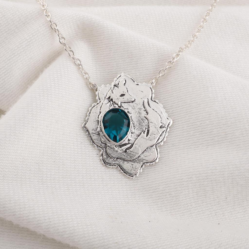 Apatite Gemstone 925 Solid Sterling Silver Handmade Antique Jewelry Gift For Mother Pendant
