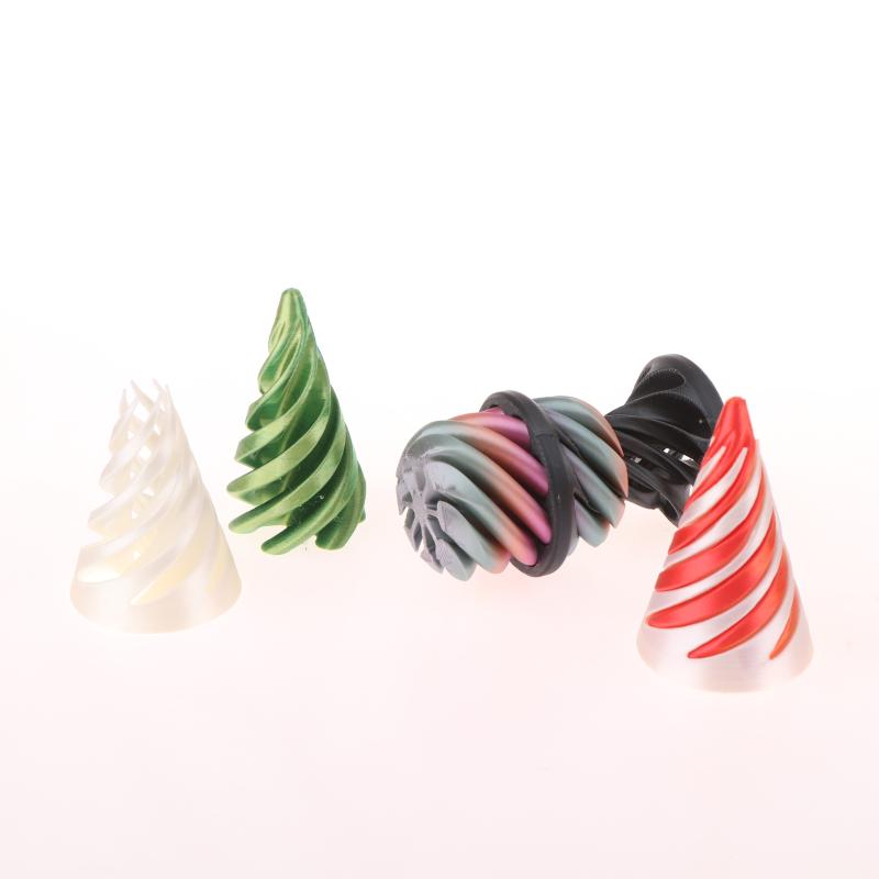 1 Stück Mini Vortex Faden Illusion Dekompressionsspielzeug 3D Gedrucktes Spiralkegel Fidget Spielzeug Unmögliche Pyramiden Skulptur