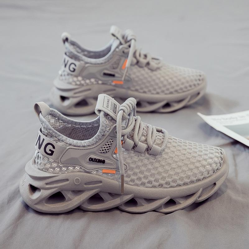 

Summer new fly-woven sports shoes female students mesh breathable white shoes running 40
