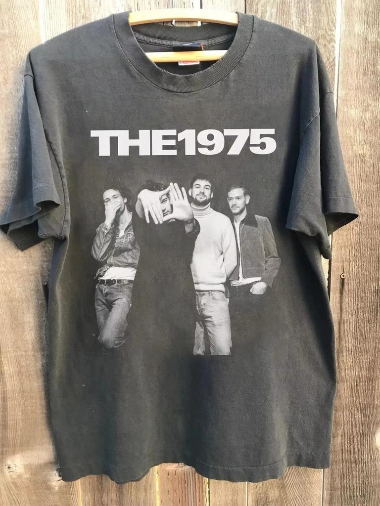 1975 Tour Charcoal Neutral Tshirt Harajuku Unisexs Pattern Tshirt Retro 1975 Tshirt