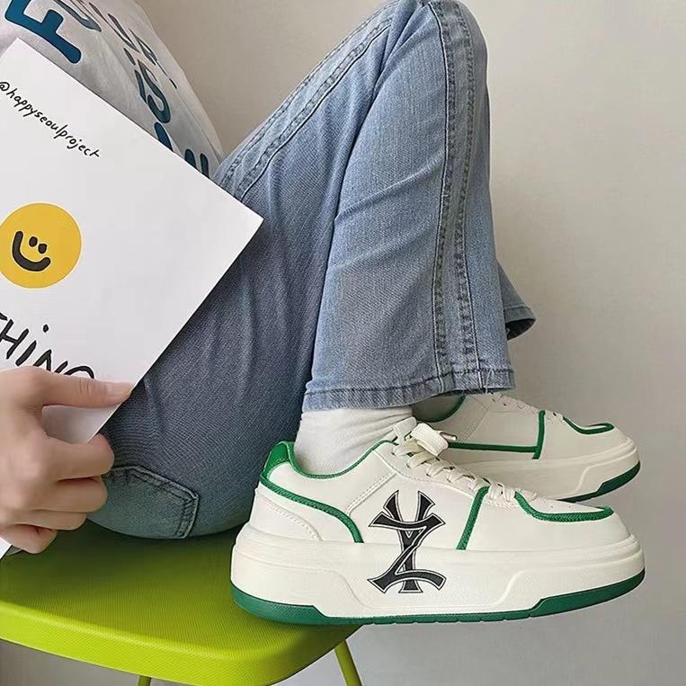 

Height increase thick-soled wind college casual little white shoes men s versatile niche letter design sports shoes 44