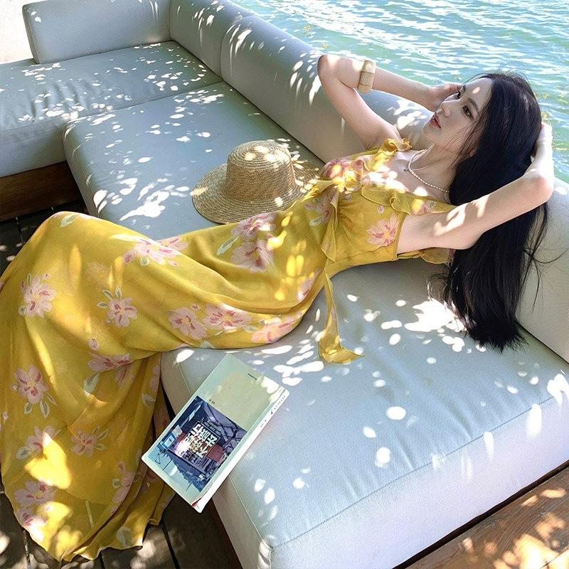 French beautiful lotus leaf edge v-neck yellow printed suspender dress fairy seaside atmosphere vacation style dress