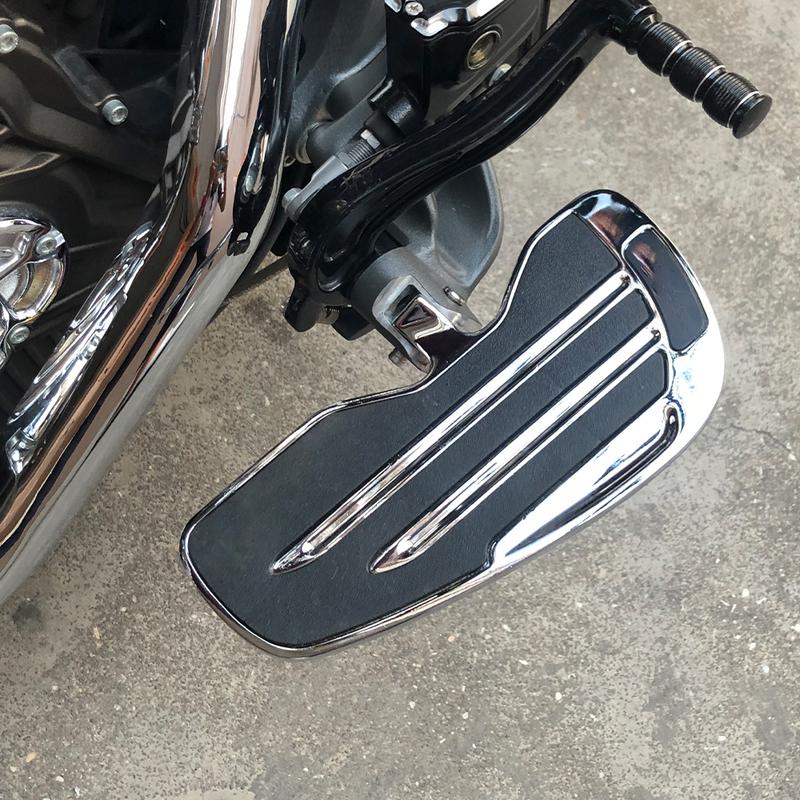 Rider Floorboards Driver Passenger Footboard Front/Rear Foot Rest Pedal Wide Footrest For Indian Scout Sixty Rogue Twenty Bobber