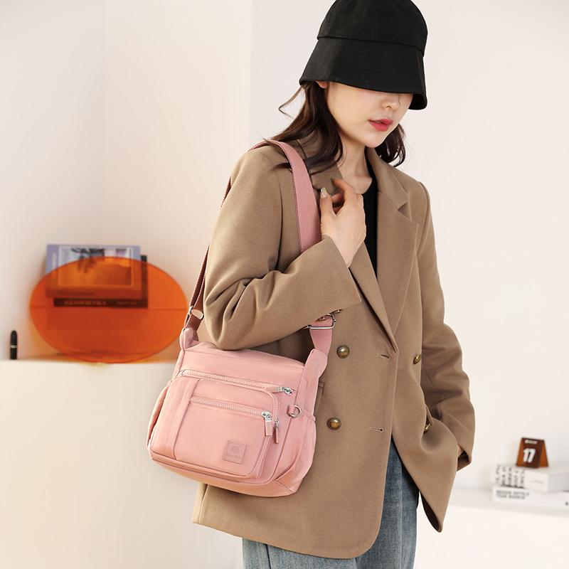 Women's Crossbody Bag Large Capacity Shoulder Bag Multi-Compartment Middle-Aged Mother Bag