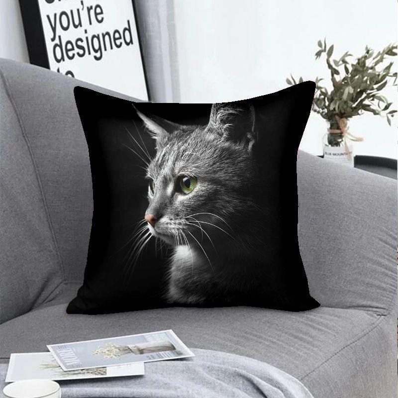 Black and White Personality Lion Pillowcase In The Wind Student Room Decorative Pillow Sofa Cushion Cover Boys Pillow Cover
