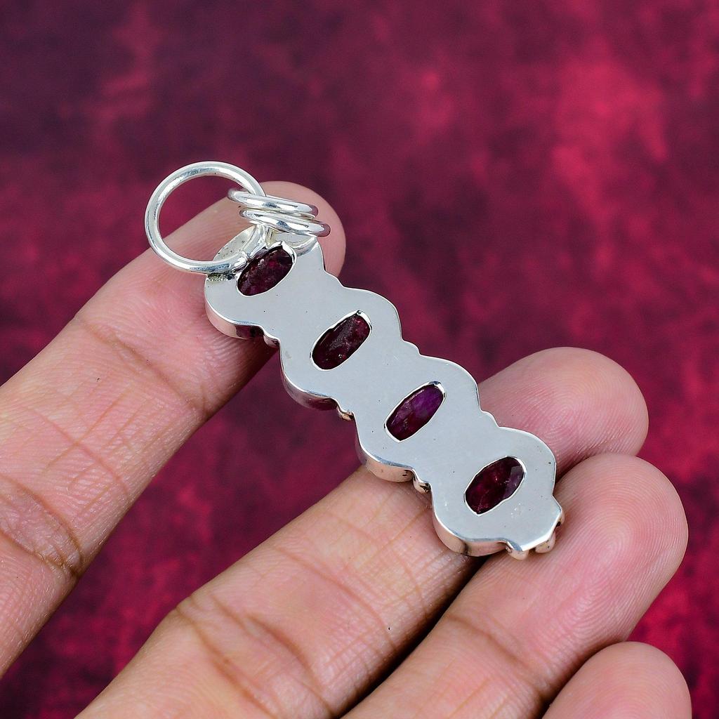 Ruby anheng edelstenssmykker, 925 solid sterlingsølv håndlaget anheng, smykker i siste design