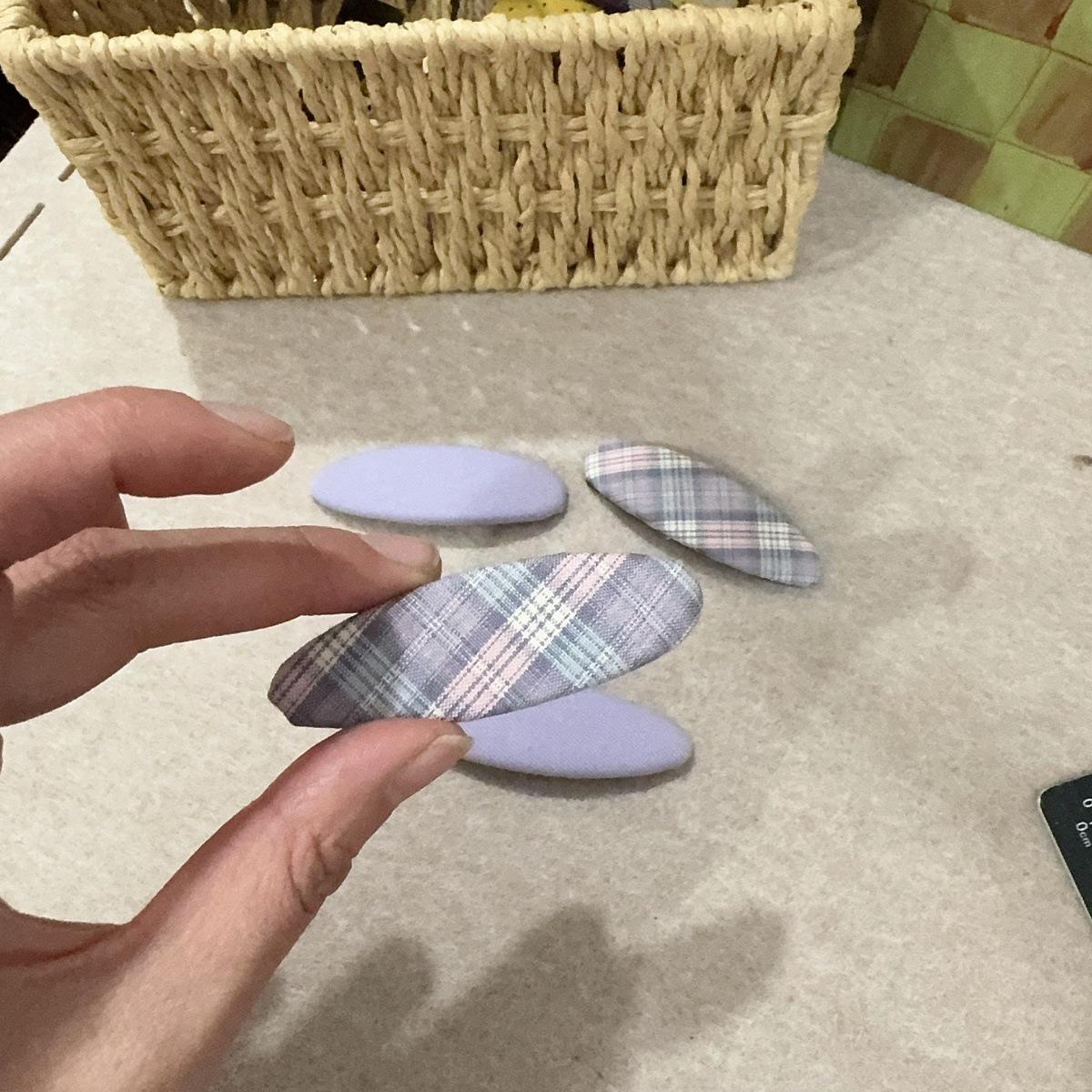 

Purple Plaid Geometric BB Hair Clip - Fashionable High-End Bang & Side Accessory