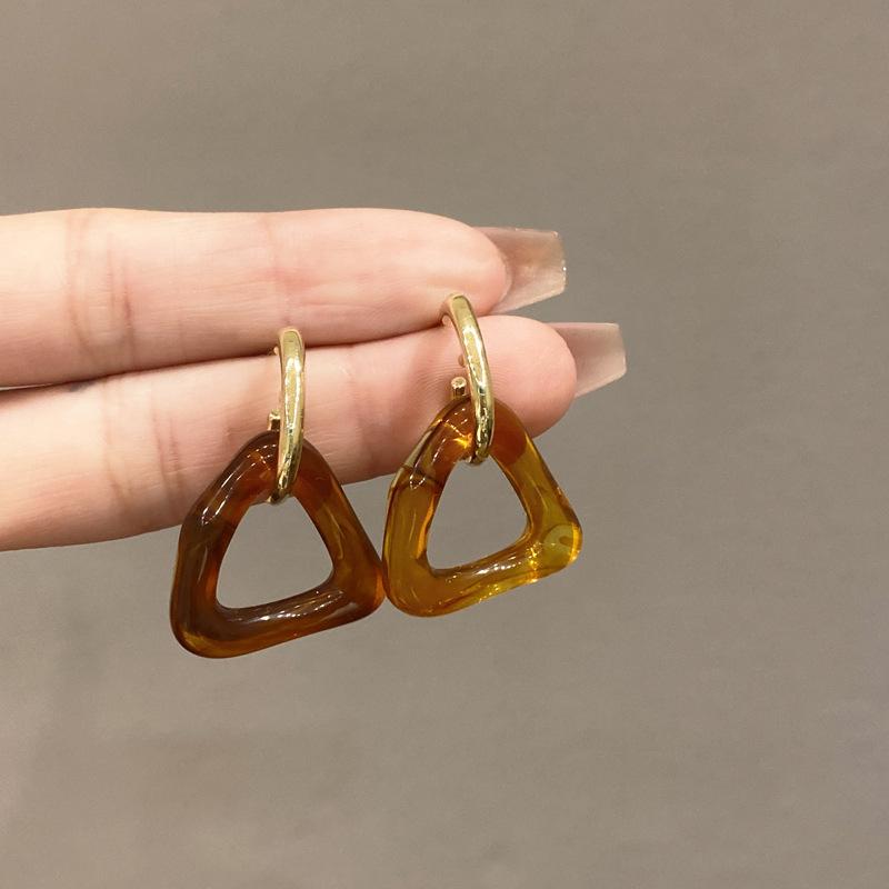 Maillard Geometric Butterfly Coffee Earrings For Women  Vintage Studs Personality Drop Earrings Luxury Designer Jewelry