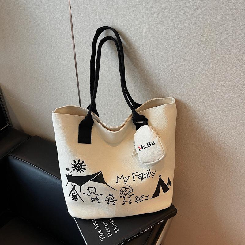 2025 Autumn New Cute Cartoon Shoulder Bag Schoolbag Literary Niche Trend Fashion Large Capacity Canvas Bag Women