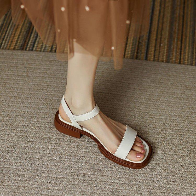 Fashion Sandals 2025 summer low heel Roman shoes with exposed toes simple and comfortable flat bottom women's shoes