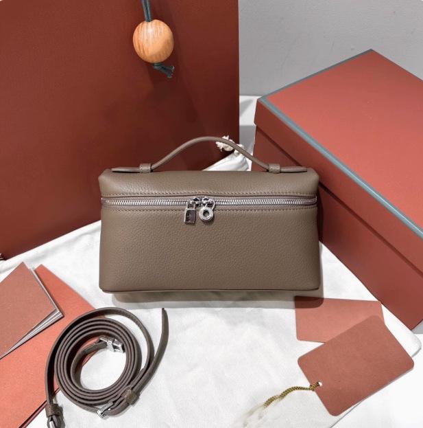 

Универсальная мини-сумка кроссбоди из коровьей кожи с зернистой фактурой личи - Женская сумка из натуральной кожи Regular (No Engraving)