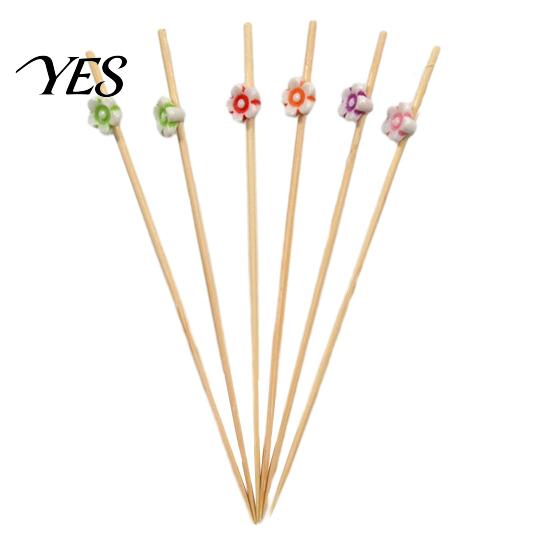 Colorful Wooden Fruit Tags 100Pcs Disposable Picks, Cocktail Picks with Decorative Leaves Cake And Dessert Flower Tips, Bamboo Skewers for Fruits