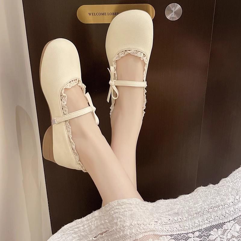 Shallow thick heel single shoes women's spring and autumn new fashion versatile Mary Jane shoes word belt