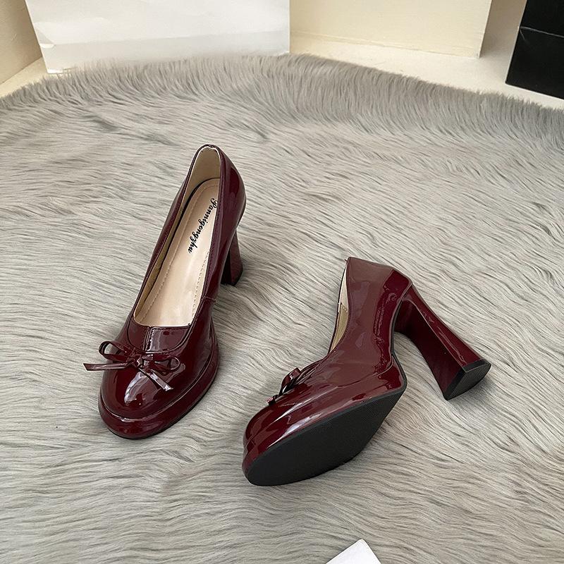 Piaohong French platform thick heel single shoes women's 2025 retro round head small man shallow mouth Mary Jane shoes super high heel