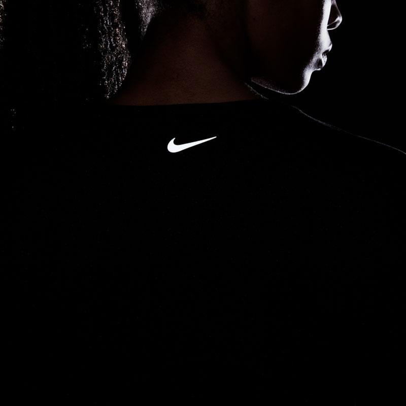 Nike T Shirts Women's Black Crew Neck Moderate Mock Two Piece DJ0954-010