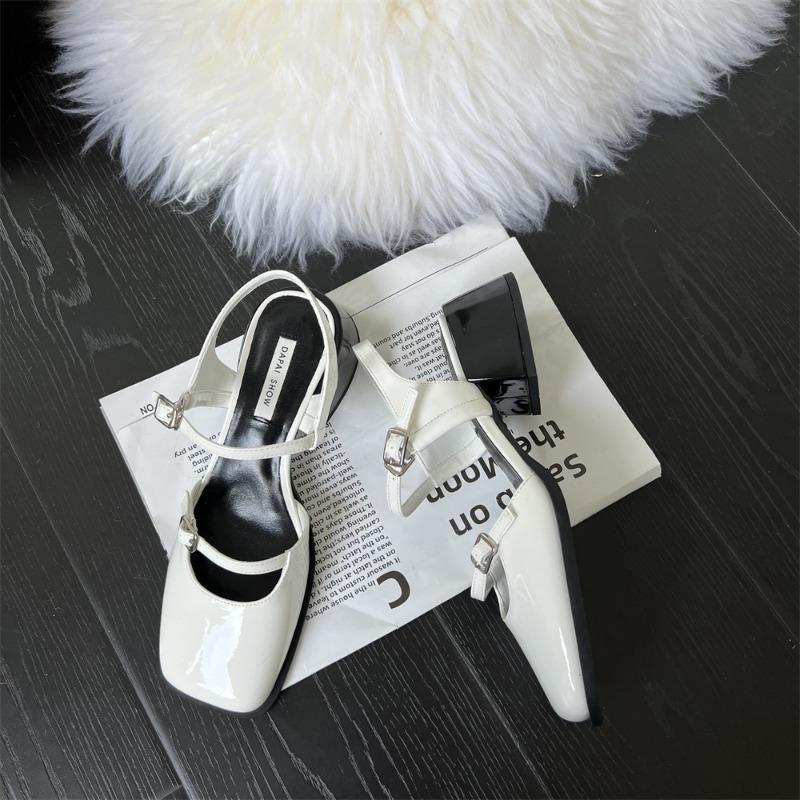 Fashion New Non-slip Round Toe Sandals Ladies Casual Summer Hollow Beach Elegant Shoes Korean Fashionable Party Designder Zapatos Mujer
