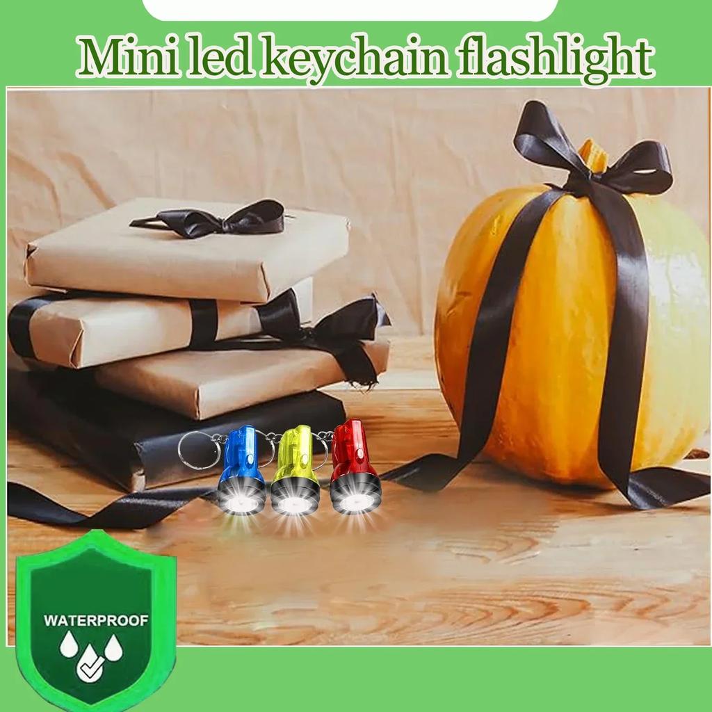1-6 PCS Mini LED Keychain Light Pocket-sized Mini Flashlight Small Torch Portable Keychain Flashlight Pendant