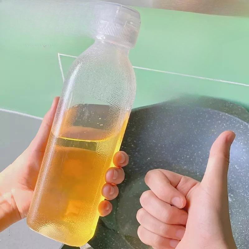 Öl in Flaschen, Quetschender Schrei, Würzölflasche, Öltopf, Würzölkanne, Sojasauce, Saucenflasche, Kunststoffessig, Küche