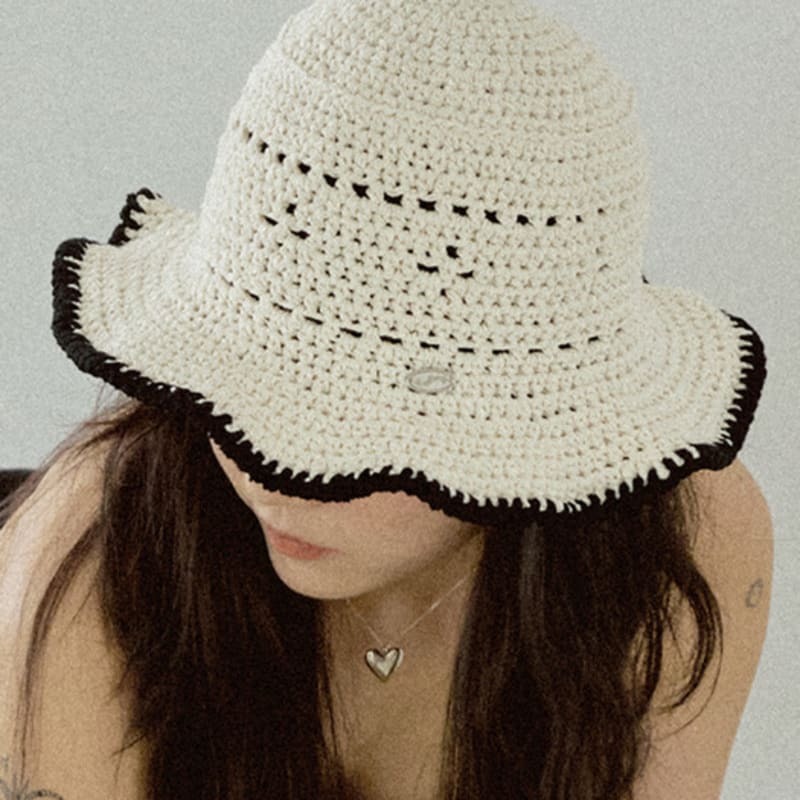Slowslowly No.156 / Lily Wide Bucket Hat _ Cream