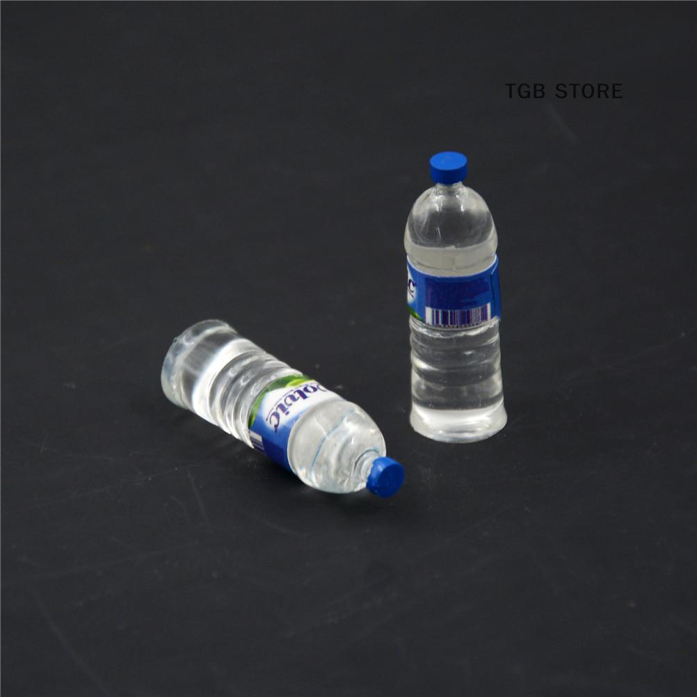 2Pcs Plastic Bottle Water Drinking Miniature DollHouse 1:12 Toys Collection Accessory