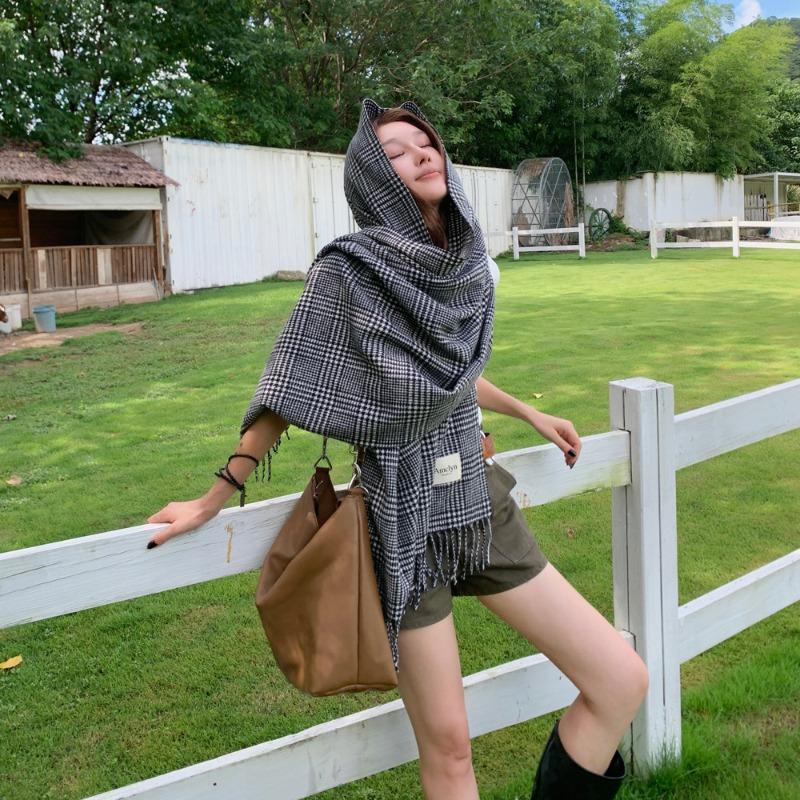 

High-end classic wool scarf women s winter atmosphere plaid warm shawl casual personalized scarf 190cm