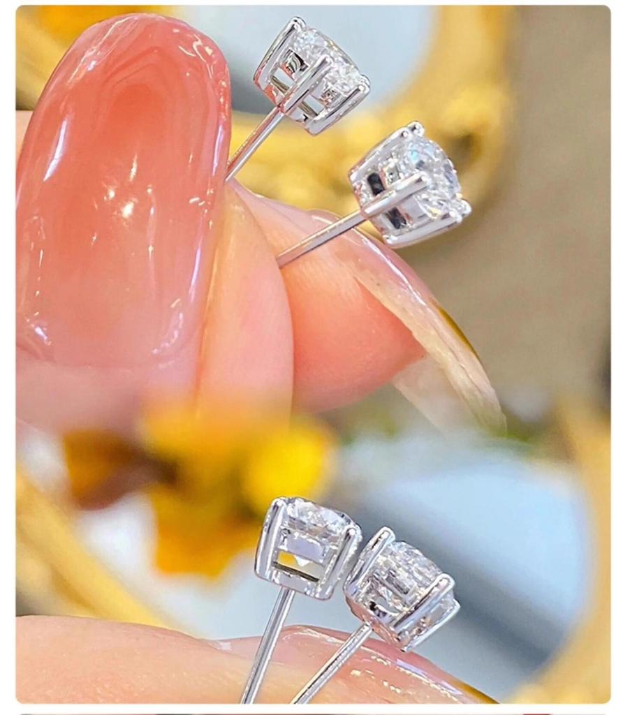 S925 Sterling Silver Four-Prong Set Cubic Zirconia Stud Earrings, Gold-Plated Fashion Design