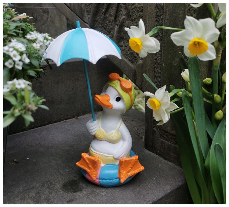 Outdoor Garden Duck Ornaments for Yard, Villa, Courtyard, Balcony, and Landscaping Decor