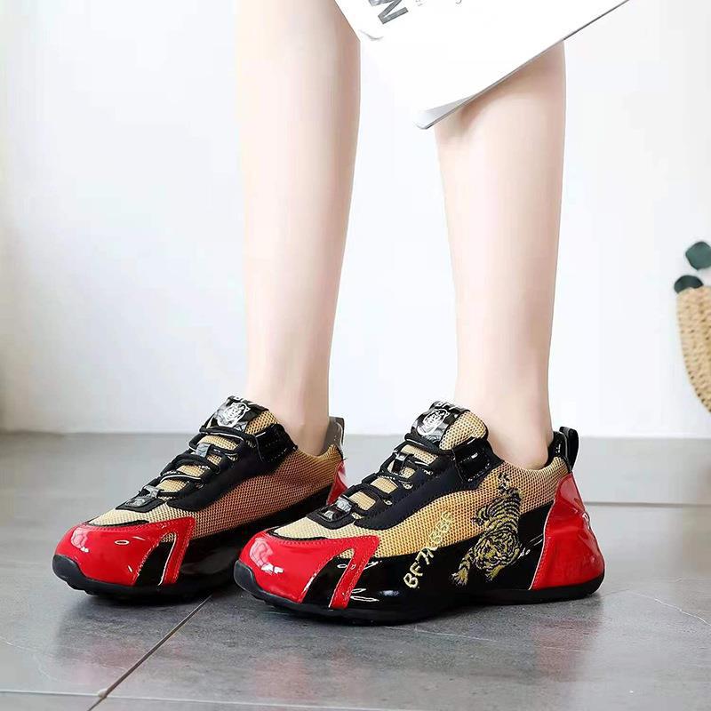 

Корейская версия ins трендовая женская обувь весна 2025 новая женская повседневная обувь модная дышащая спортивная обувь на плоской подошве женская 35 красный