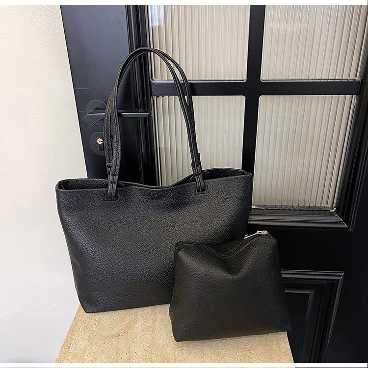 

Bag women s large capacity 2025 explosion solid color shoulder bag temperament mother and child bag fashionable simple tote bag women чёрный