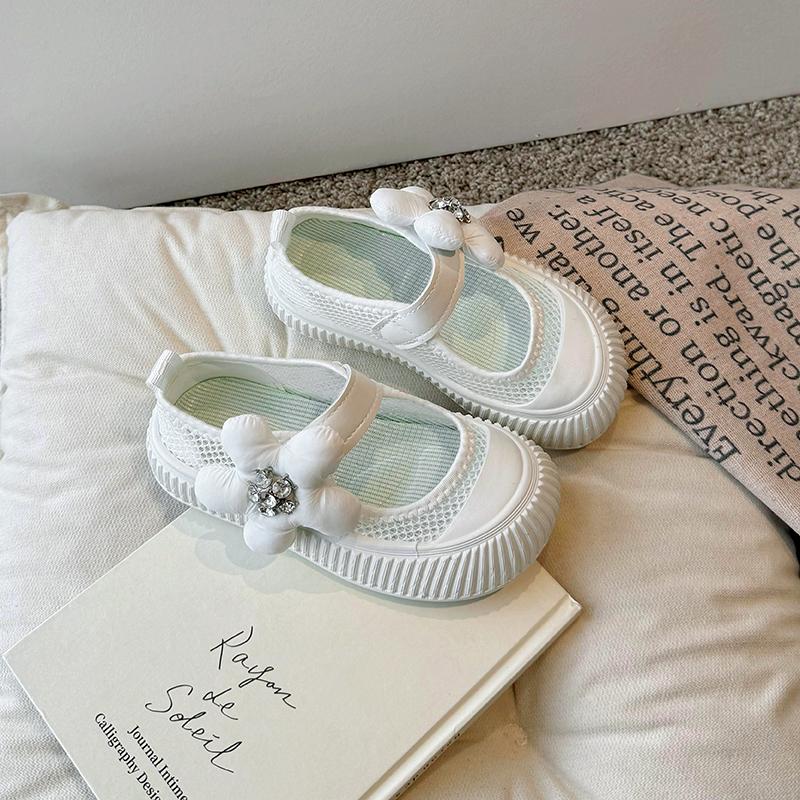 

Детские кроссовки Сетчатые дышащие Туфли на плоской подошве для девочек Сладкие цветы 2025 Лето Новая детская повседневная обувь Хрустальная принцесса Нескользящие 23 белый