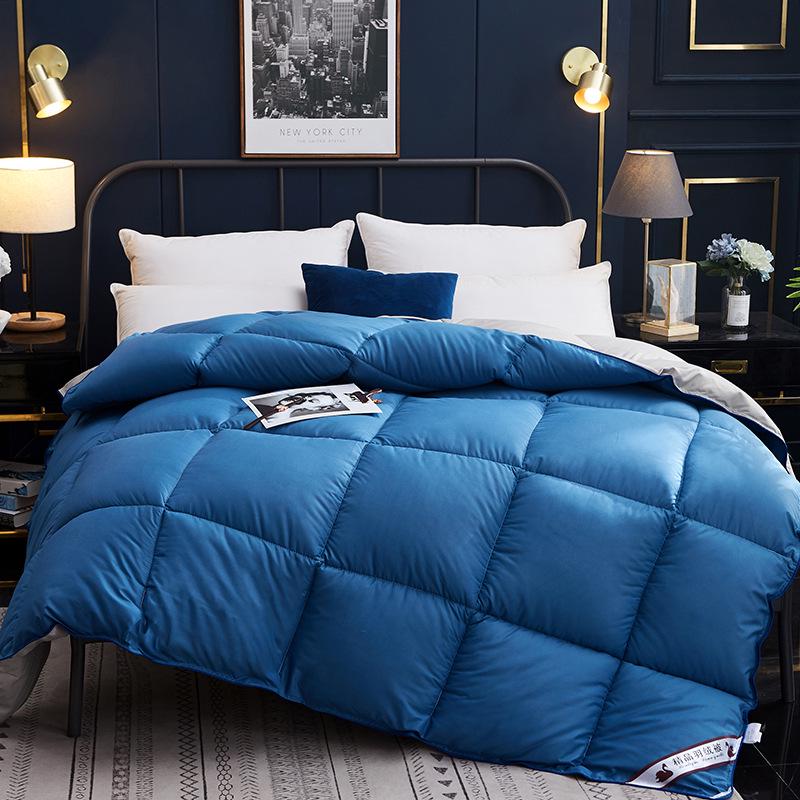 Hot-Selling Four Seasons Cotton Microfiber Quilt: Warm, Thickened for Autumn & Winter, Duck Down Core - Ideal Gift