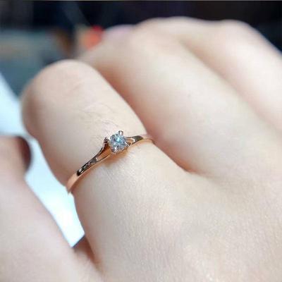 Anello da donna retrò minimalista, accessorio di temperamento intarsiato di zirconi, accessorio di moda versatile per il pendolarismo quotidiano