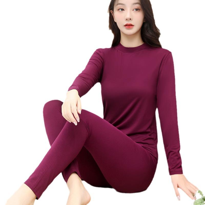 Herbstkleidungsset für Damen: Modal Slim T-Shirt, Pullover, Hose, Thermokleidung und Slimming-Anzug.